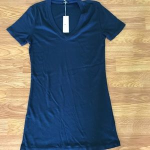 Long V-neck T-Shirt 👚